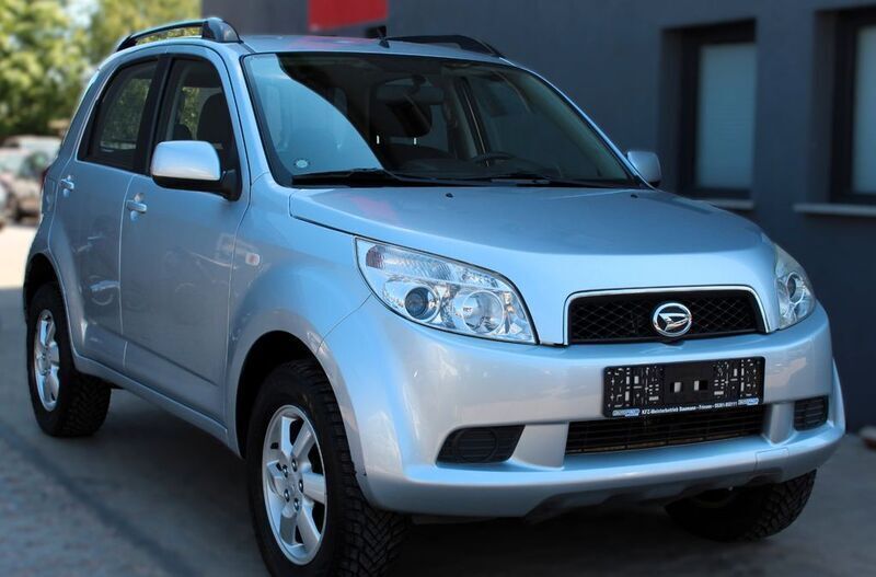 Grau Gebraucht 2008 Daihatsu Terios SUV | 5.490 € (Guter Preis) - Bild 1/4