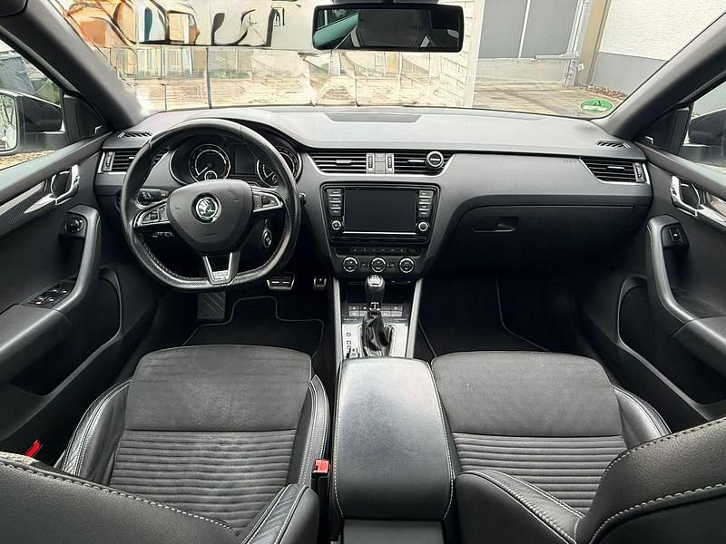 Gebraucht Skoda Octavia RS 220 PS (161 kW) 2016 Weiß Kleinwagen