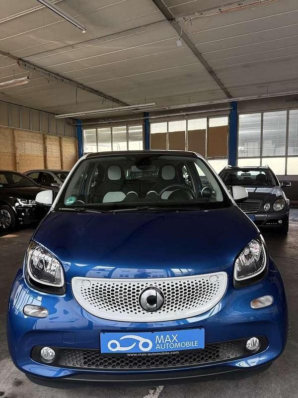 Weiß Gebraucht 2018 Smart ForFour Basis Kleinwagen | 10.900 € (Fairer Preis) - Bild 1/4