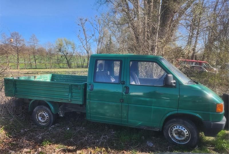 Second-hand VW T4 60 CP (44 kW) 1995 Verde Van