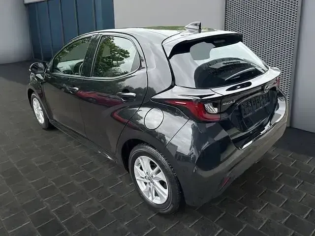 Gebraucht Mazda 2 116 PS (85 kW) 2023 Opera black Kleinwagen