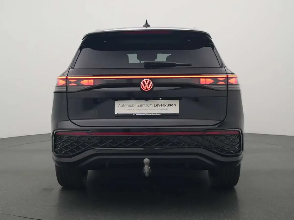 Gebraucht VW Tayron R-line 193 PS (141 kW) 2025 Schwarz SUV