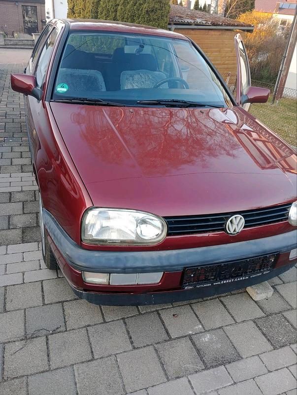 Gebraucht VW Golf III 90 PS (66 kW) 1995 Rot Kleinwagen