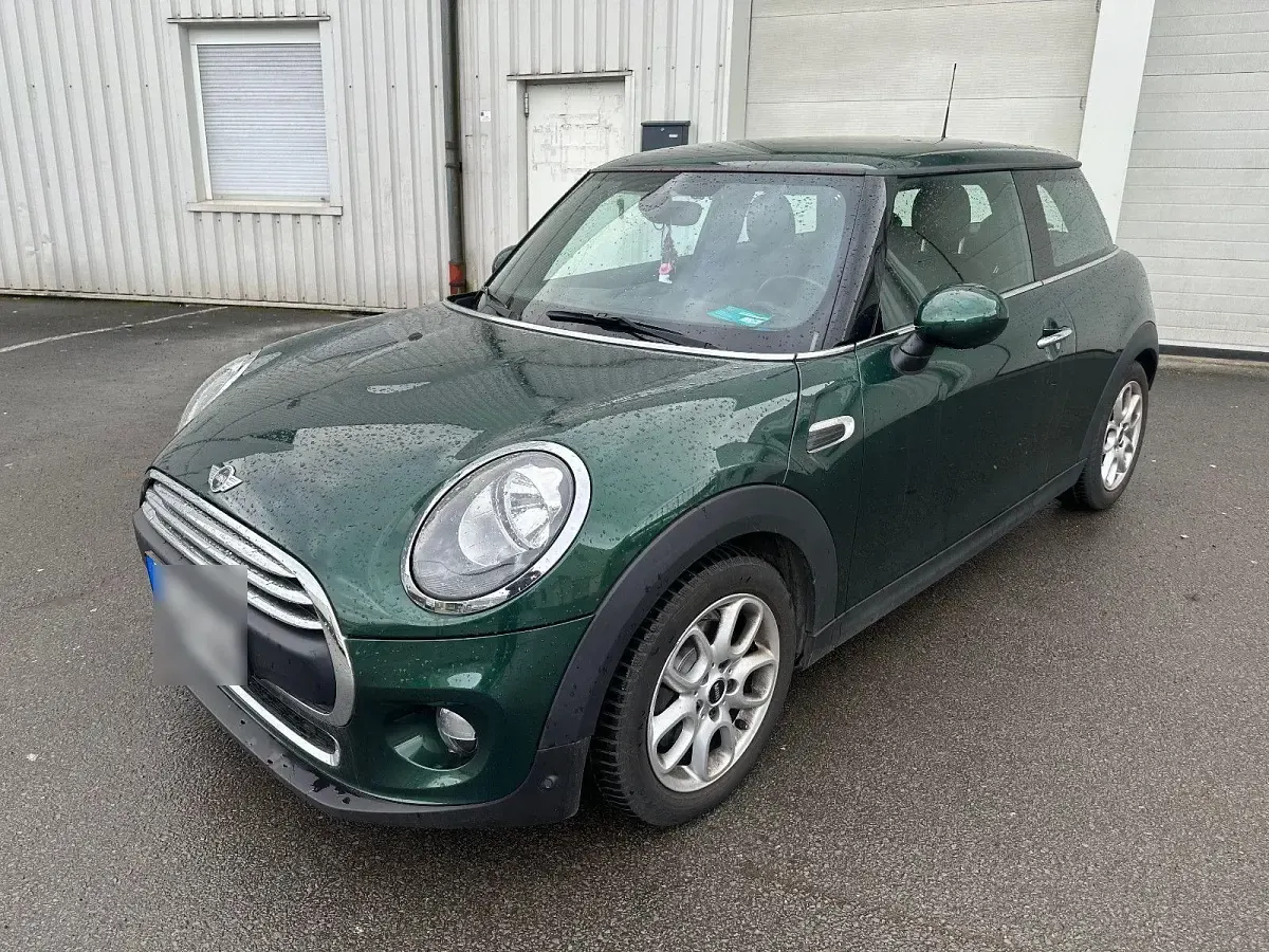 Gebraucht Mini ONE 102 PS (75 kW) 2017 Grün Kleinwagen