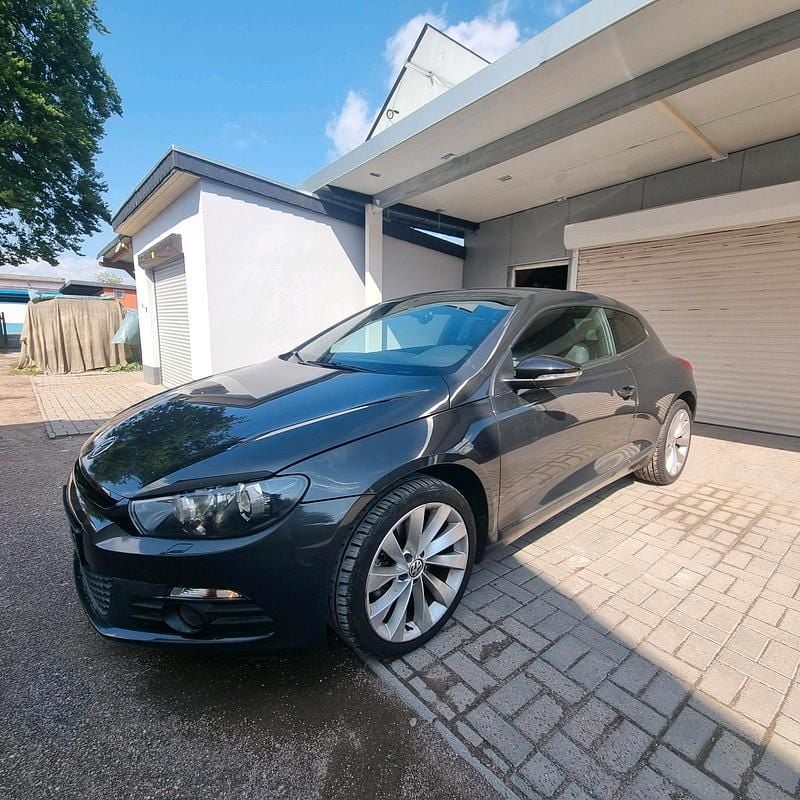 Grau Gebraucht 2011 VW Scirocco Coupé | 4.900 € (Superpreis) - Bild 1/4