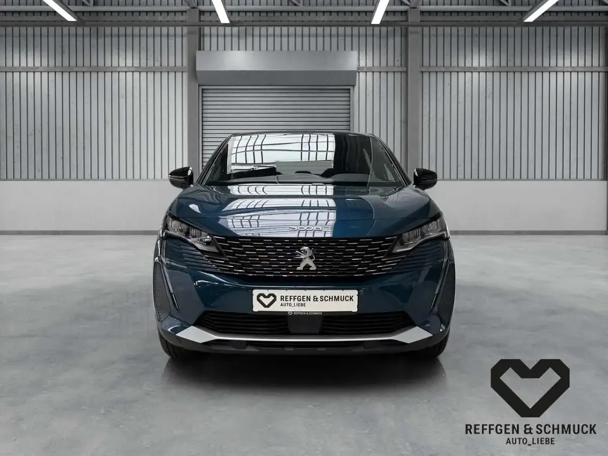 Gebraucht Peugeot 3008 Active 131 PS (96 kW) 2023 Blau SUV
