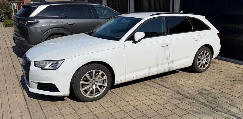 Second-hand Audi A4 190 CP (139 kW) 2016 Alb Break