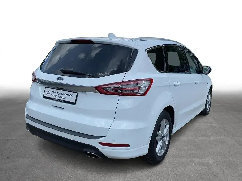 Gebraucht Ford S-MAX Titanium 190 PS (139 kW) 2020 Weiß Van / Kleinbus