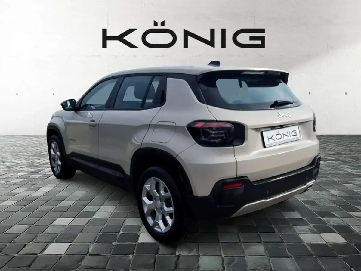 Gebraucht Jeep Avenger Altitude 101 PS (74 kW) 2023 Stone grey (3ys) SUV