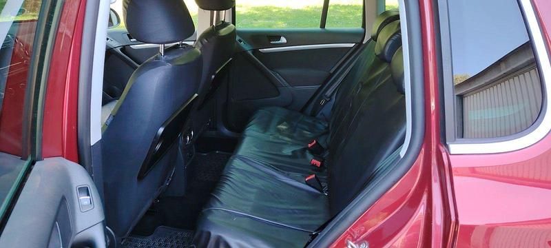 Gebraucht VW Tiguan 179 PS (131 kW) 2014 Rot SUV