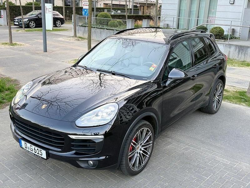 Gebraucht Porsche Cayenne 262 PS (192 kW) 2014 Schwarz SUV