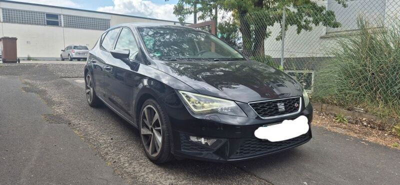 Schwarz Gebraucht 2013 Seat Leon FR Limousine | 7.199 € (Guter Preis) - Bild 1/4