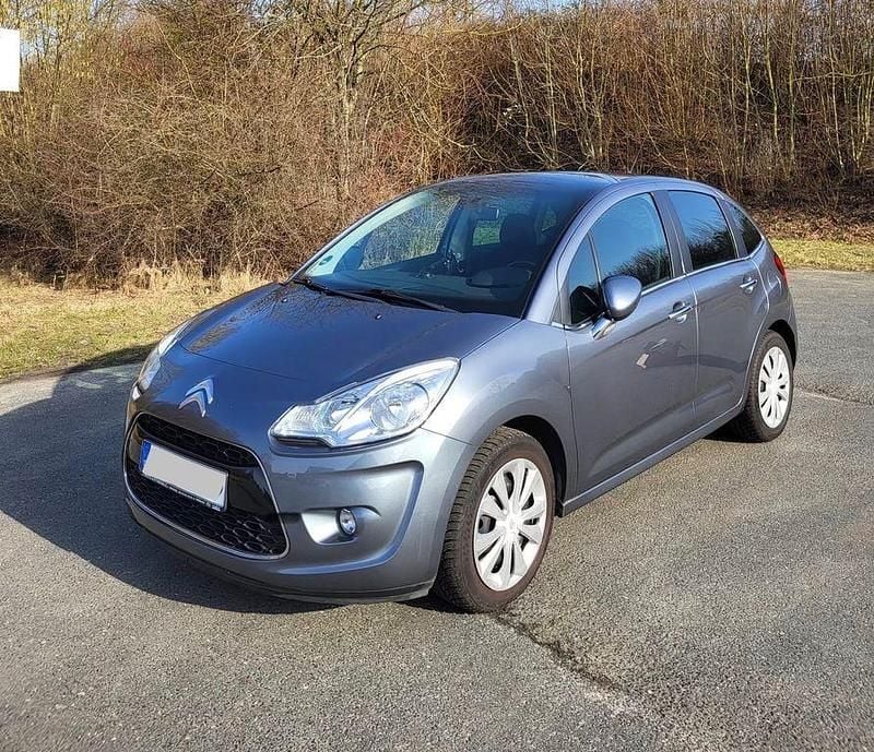 Gebraucht Citroën C3 Tendance 95 PS (69 kW) 2011 Grau Limousine
