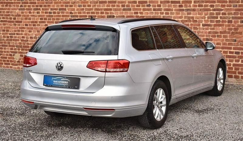 Gebraucht VW Passat 150 PS (110 kW) 2018 Silber Kombi