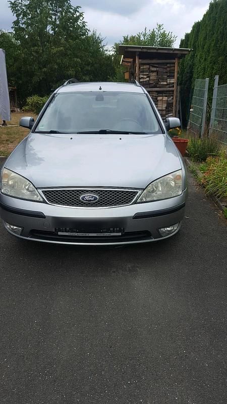 Silber Gebraucht 2005 Ford Mondeo Kombi | 400 € (Guter Preis) - Bild 1/4