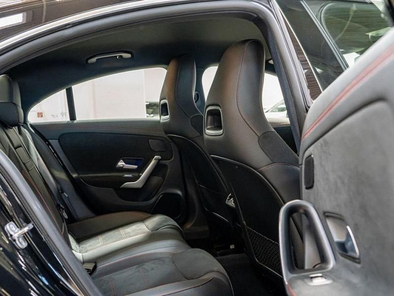 Gebraucht Mercedes CLA220 Premium 190 PS (139 kW) 2024 Schwarz Limousine