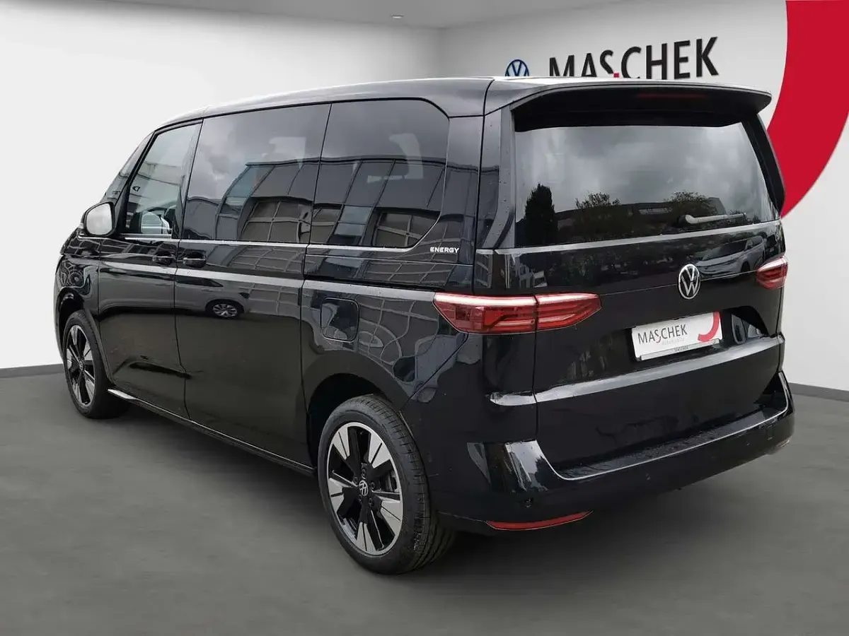 Neu VW Multivan 150 PS (110 kW) 2026 Schwarz Van / Kleinbus