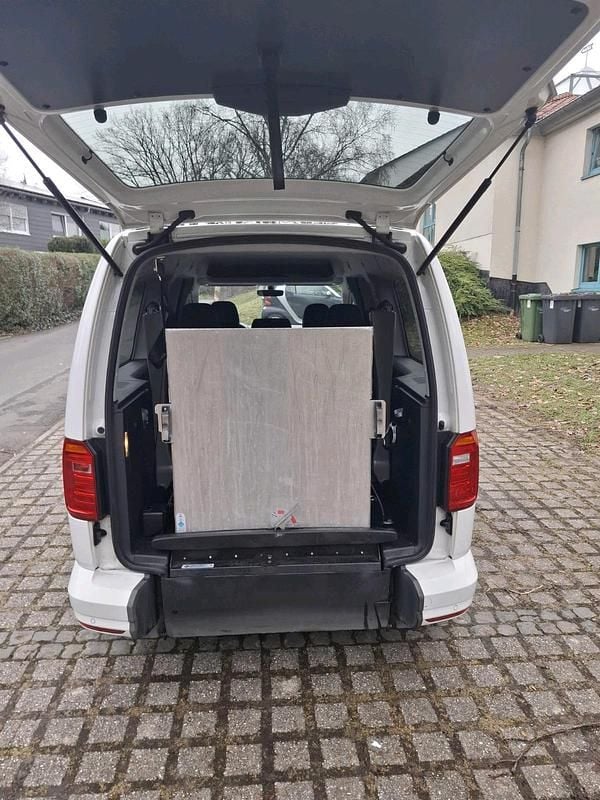 Gebraucht VW Caddy Maxi Comfortline 150 PS (110 kW) 2019 Weiß Van / Kleinbus