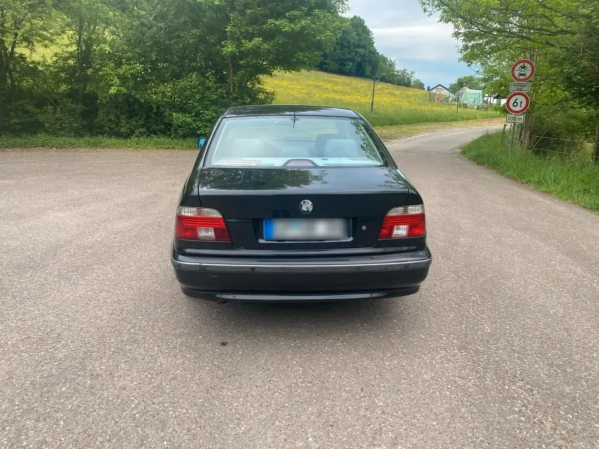 Gebraucht BMW 520 150 PS (110 kW) 1997 Schwarz Limousine