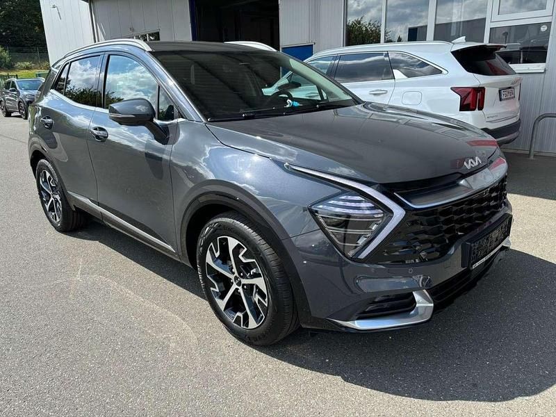 Grau Gebraucht 2024 Kia Sportage 4 SUV | 38.497 € (Etwas zu teuer) - Bild 1/4