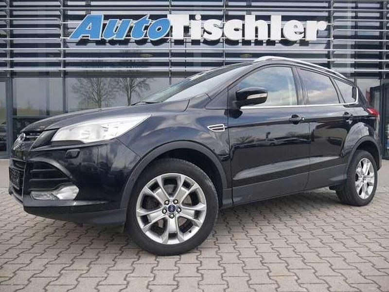 Gebraucht Ford Kuga Titanium 140 PS (102 kW) 2014 Pantherschwarz metallic SUV