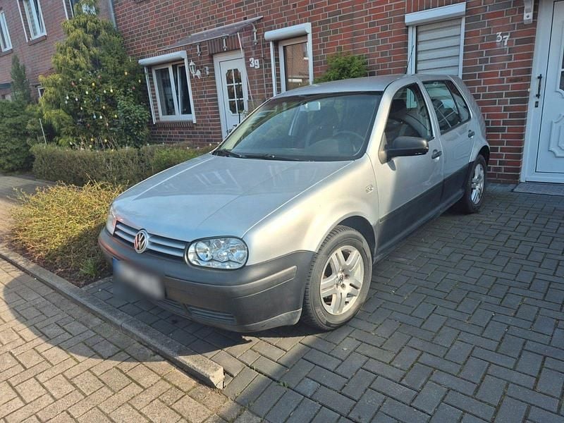 Gebraucht VW Golf IV Basis 75 PS (55 kW) 2003 Silber Limousine