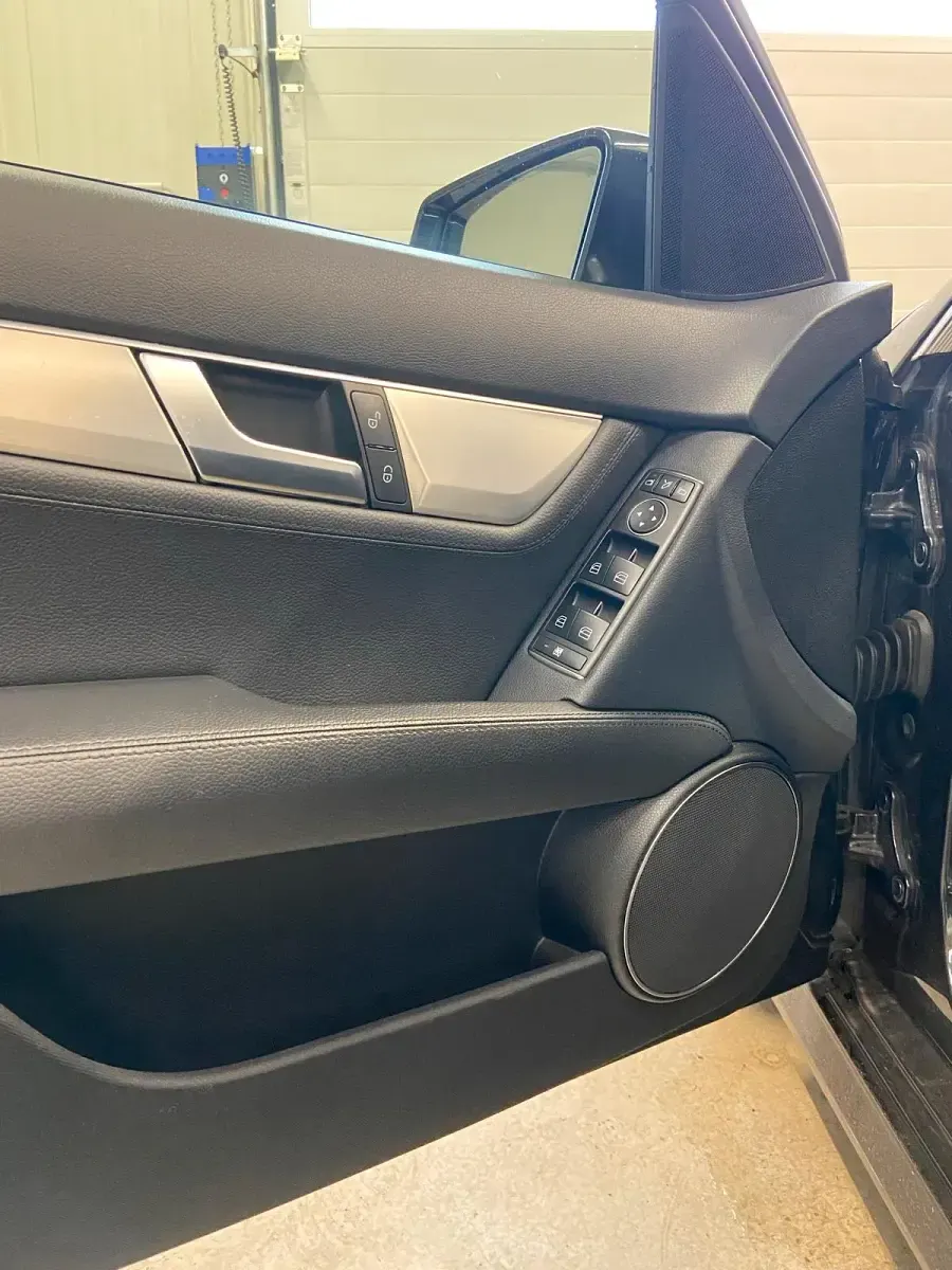 Gebraucht Mercedes C350 265 PS (194 kW) 2014 Grau Kombi