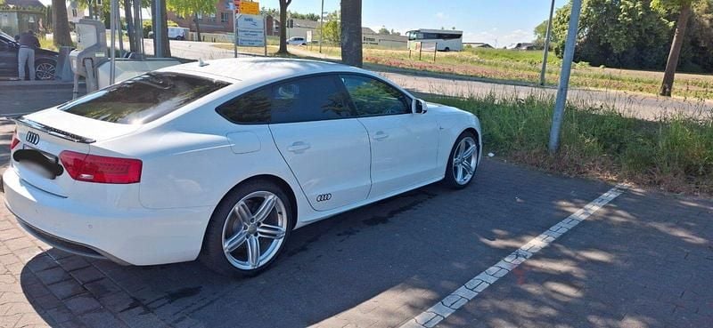 Gebraucht Audi A5 Sportback Sport 177 PS (130 kW) 2014 Weiß Kleinwagen