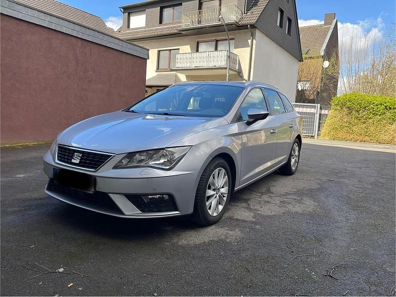 Gebraucht Seat Leon 150 PS (110 kW) 2017 Grau Kombi