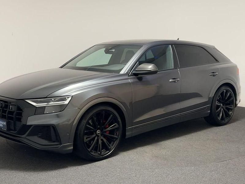 Gebraucht Audi SQ8 Competition 507 PS (372 kW) 2022 Grau SUV