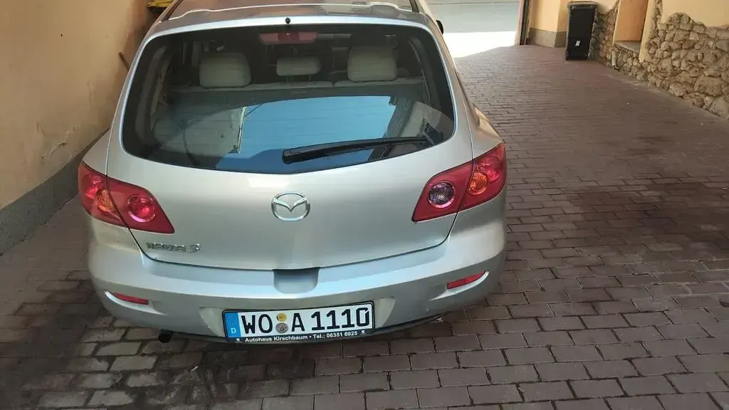 Gebraucht Mazda 3 Comfort 84 PS (61 kW) 2005 Silber Limousine
