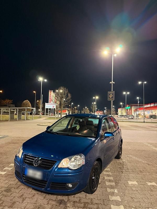 Gebraucht VW Polo 69 PS (50 kW) 2008 Blau Kleinwagen