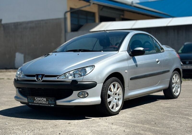 Grau Gebraucht 2001 Peugeot 206 CC Platinum Cabrio | 999 € (Superpreis) - Bild 1/4