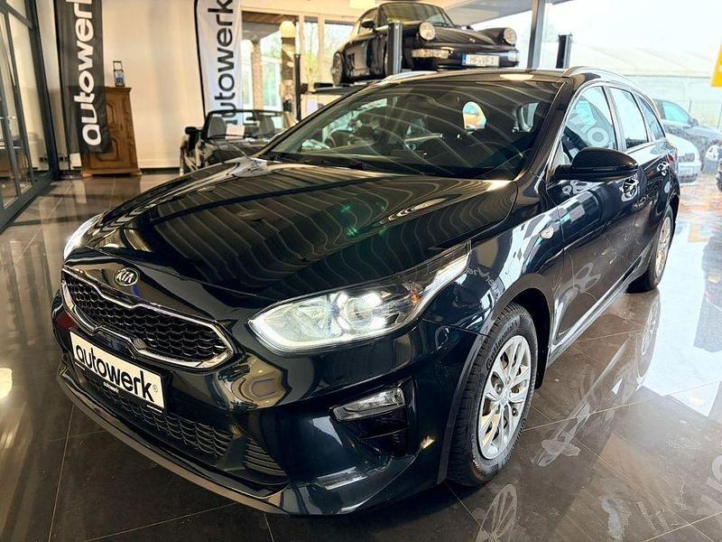 Gebraucht Kia Ceed 140 PS (102 kW) 2019 Schwarz Kleinwagen