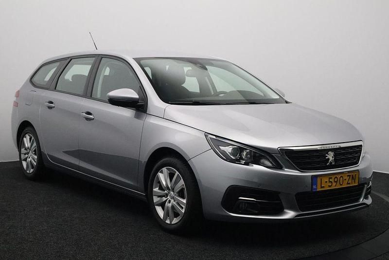 Gebraucht Peugeot 308 SW Active 111 PS (81 kW) 2021 Grau Kombi