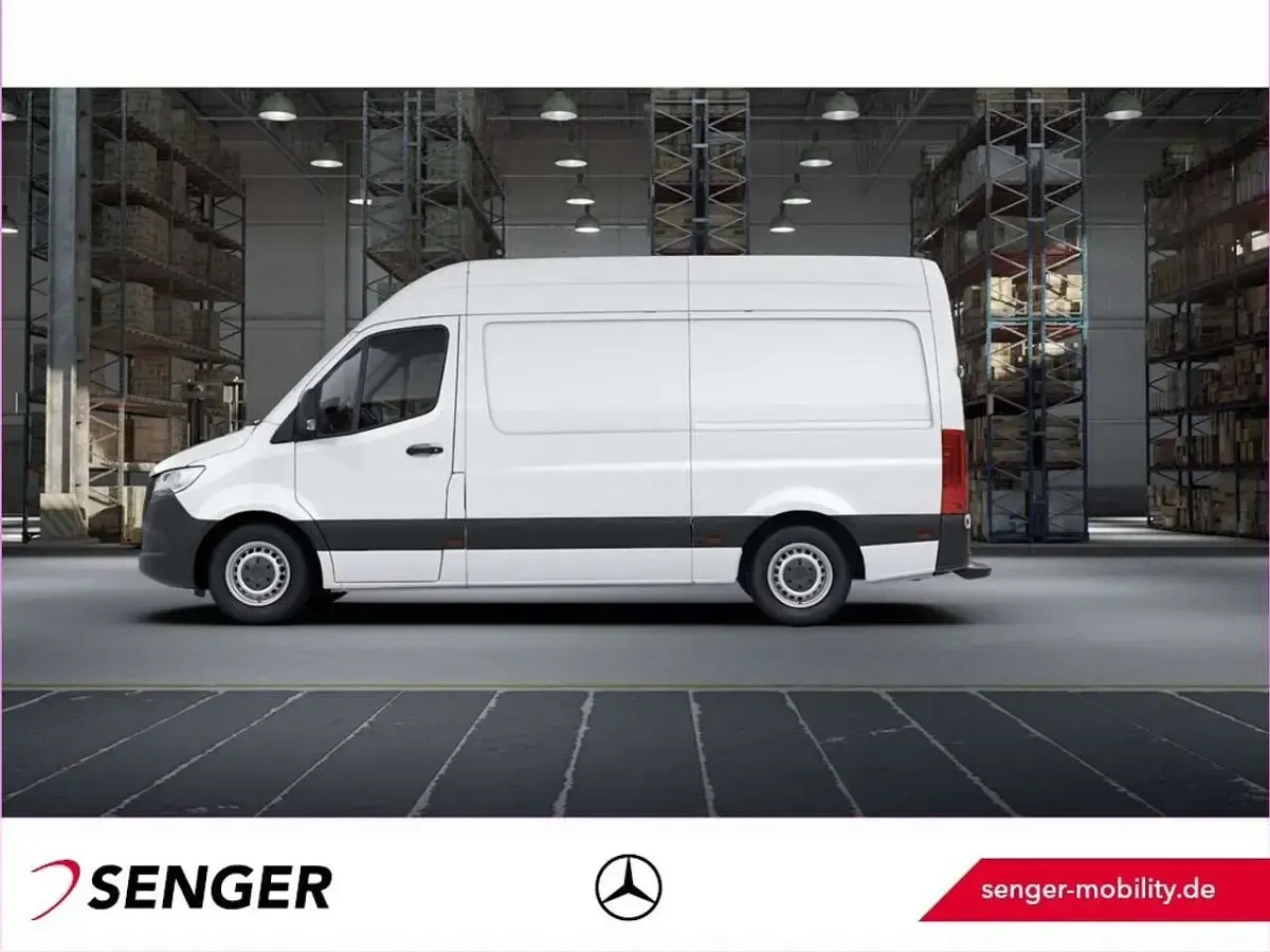 Gebraucht Mercedes Sprinter 170 PS (125 kW) 2023 Arktikweiß Van