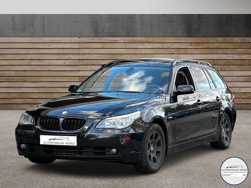 Gebraucht BMW 530 258 PS (189 kW) 2005 Schwarz Kombi