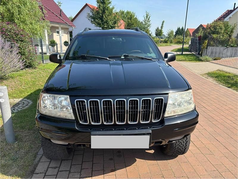 Schwarz Gebraucht 2000 Jeep Grand Cherokee SUV | 7.000 € (Fairer Preis) - Bild 1/4