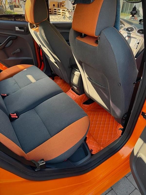 Gebraucht Ford Focus ST 250 PS (183 kW) 2006 Orange Limousine