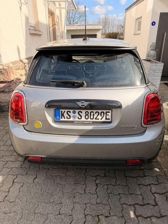 Second-hand Mini Cooper SE 135 kW (184 CP) 2023 Gri Hatchback