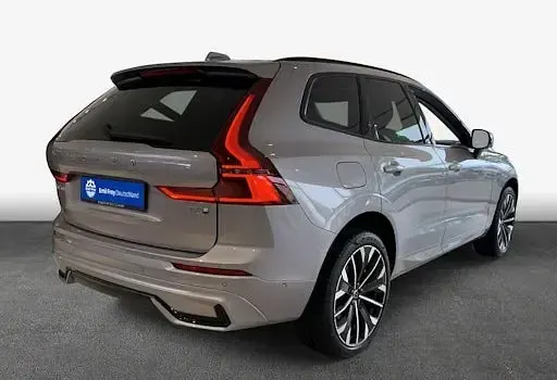 Neu Volvo XC60 Ultra 455 PS (334 kW) 2026 Silber SUV