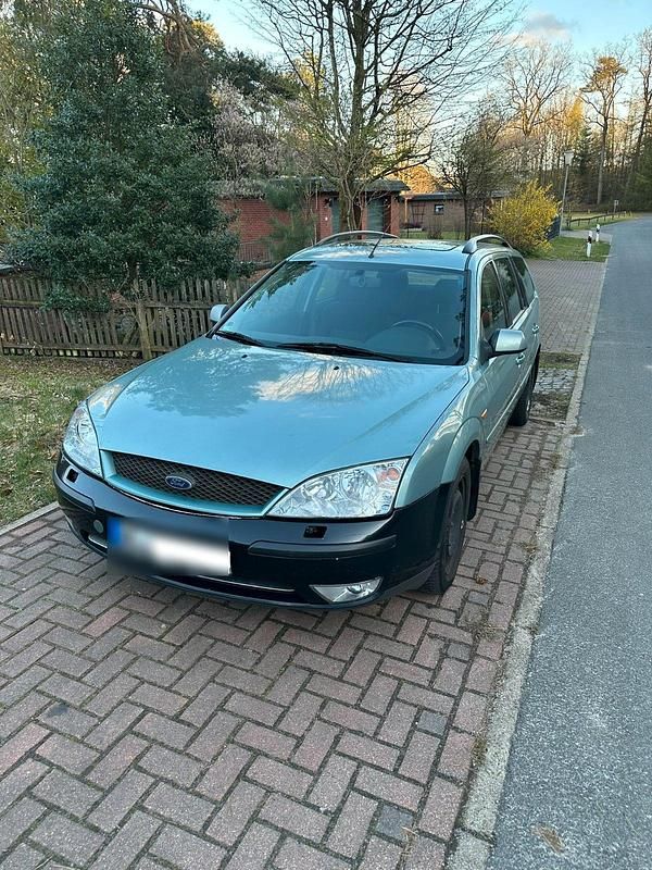 Gebraucht Ford Mondeo 131 PS (96 kW) 2001 Kombi