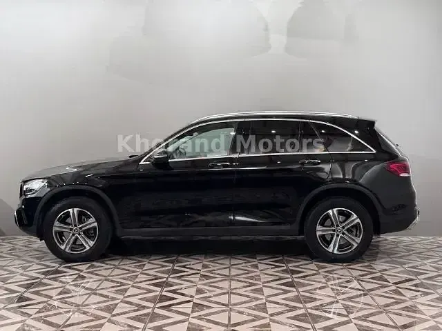 Gebraucht Mercedes GLC220 194 PS (142 kW) 2022 Other SUV