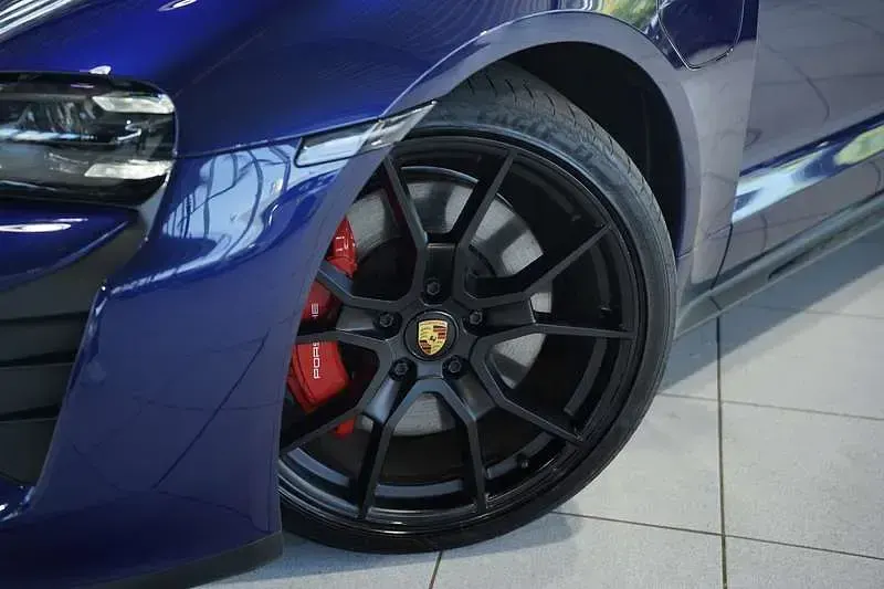 Gebraucht Porsche Taycan 440 kW (599 PS) 2022 Blau Kombi