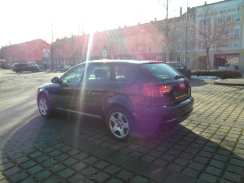 Gebraucht Audi A3 125 PS (91 kW) 2009 Schwarz Limousine