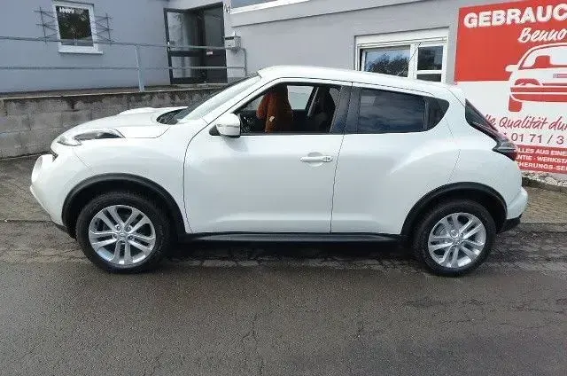 Gebraucht Nissan Juke Acenta 117 PS (86 kW) 2016 Weiß SUV