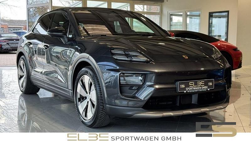 Second-hand Porsche Macan 4 Electric 264 kW (360 CP) 2024 SUV