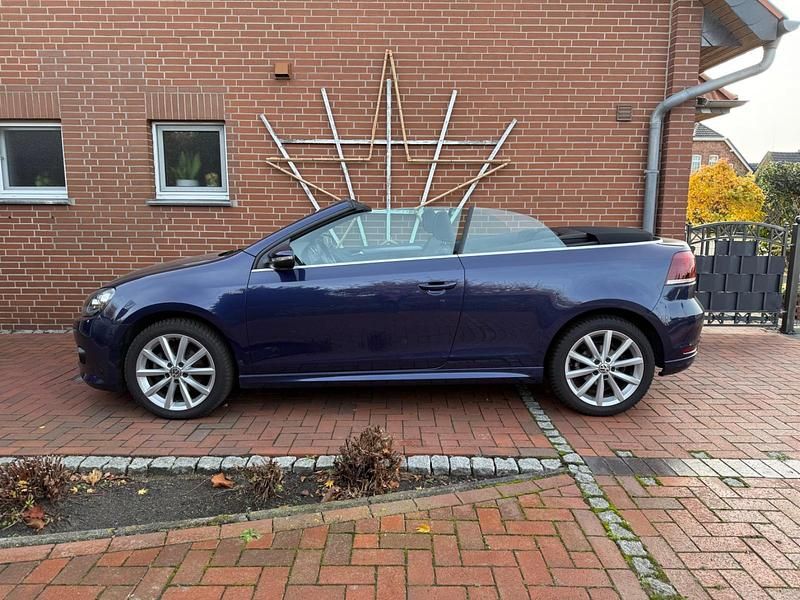 Blau Gebraucht 2016 VW Golf Cabriolet LOUNGE Cabrio | 12.500 € (Fairer Preis) - Bild 1/4
