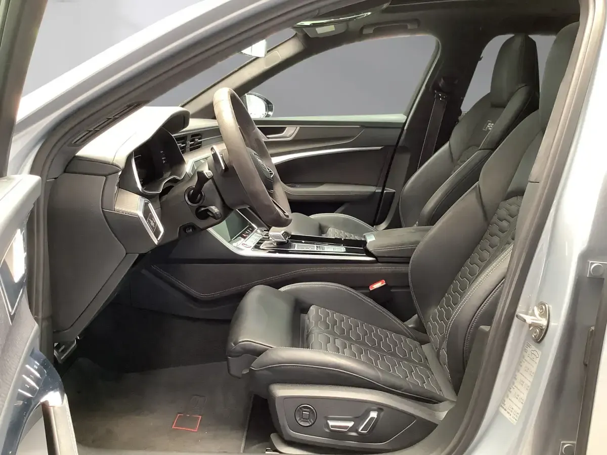 Gebraucht Audi RS6 Performance 630 PS (463 kW) 2024 Florettsilber metallic Kombi