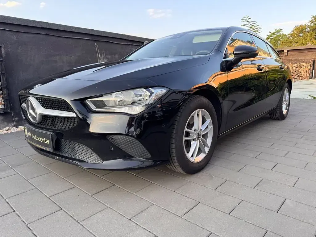 Gebraucht Mercedes CLA180 116 PS (85 kW) 2020 Schwarz Coupé